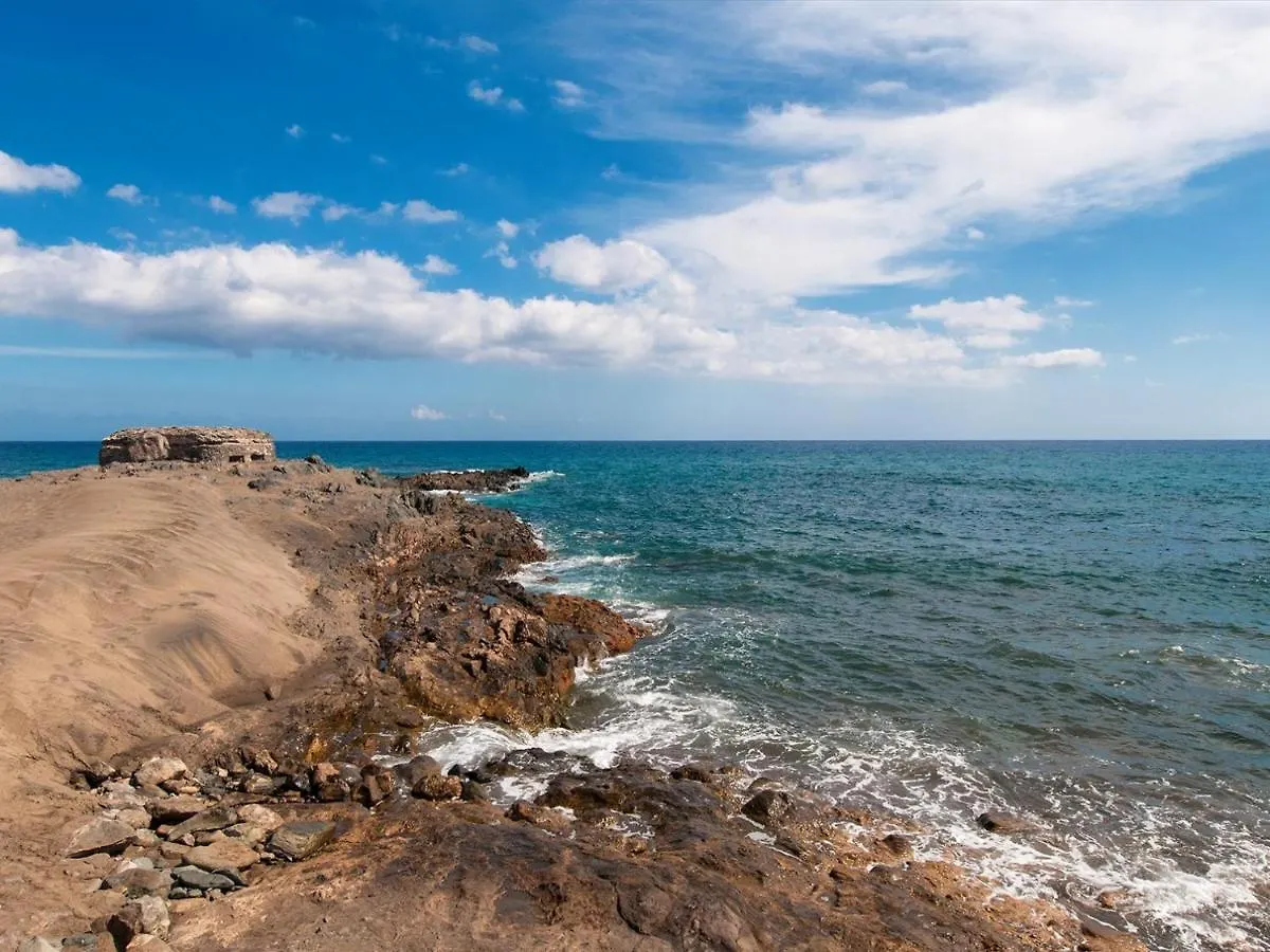 San Agustin Beach Apartments